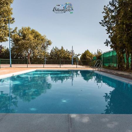 Albergue Multiaventura Active Andalucia Almodóvar del Río Zewnętrze zdjęcie