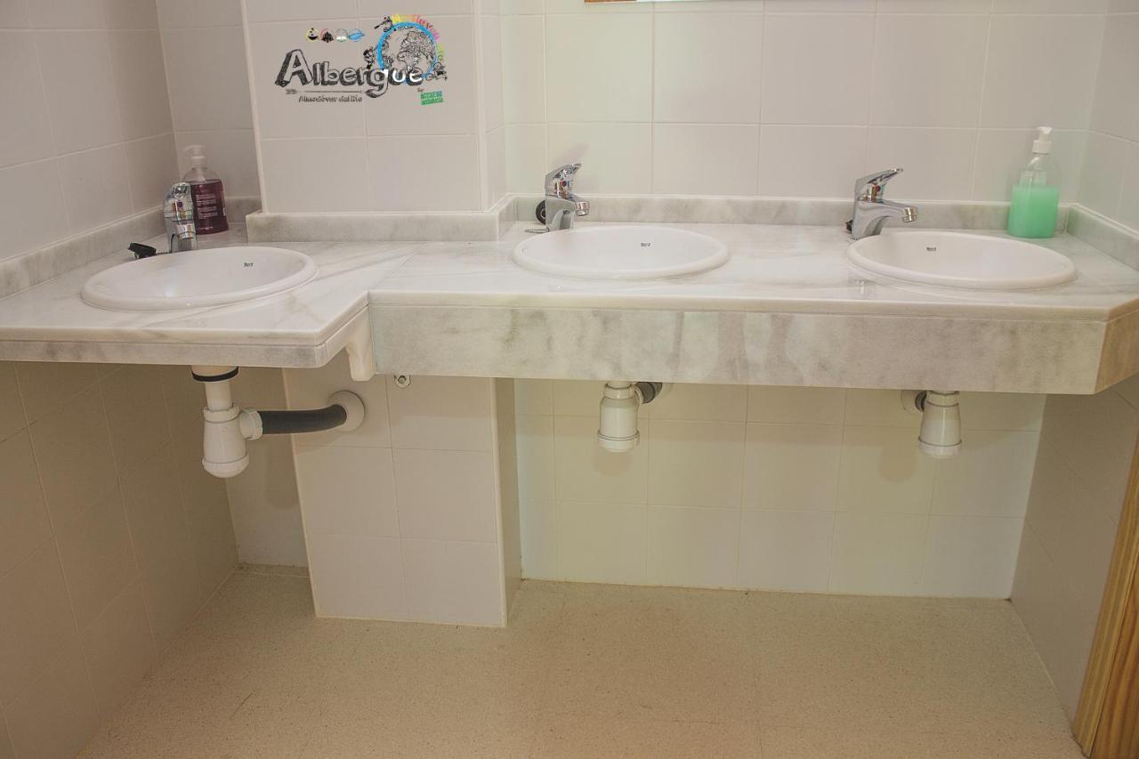 Albergue Multiaventura Active Andalucia Almodóvar del Río Zewnętrze zdjęcie
